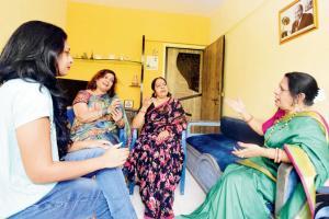 Thane singer helps amateur singers to showcase their talent