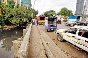 Mumbai: For motorists at Oshiwara, all roads lead to traffic nightmare