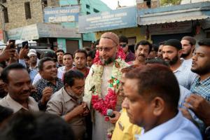 Owaisi takes oath amid chants of 'Jai Shri Ram' and 'Vande Mataram'