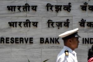 RBI Deputy Governor Viral Acharya resigns 6 months before term ends