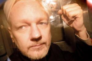 US gets UK govt nod to extradite Julian Assange