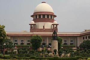 Supreme Court stays Bombay HC order of FIR against Dhananjay Munde