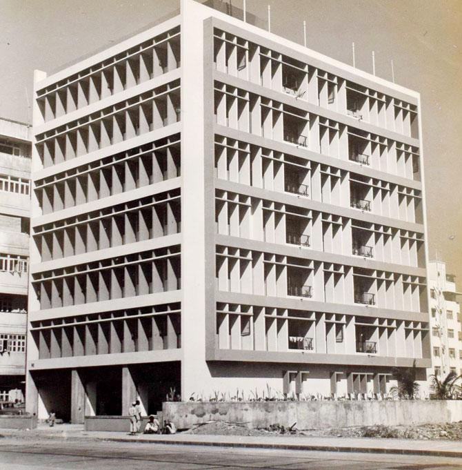 This block of flats for senior staff of the Tata Iron and Steel Company, at Marine Lines, was the first assignment the Mody and Colgan firm bagged in 1953-54