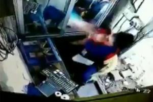Car driver punches toll plaza employee after she asked him to pay up