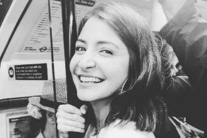 Happy Anushka Sharma takes tube ride in London