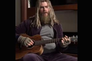 Chris Hemsworth as fat, depressed Thor sings 'the saddest song in the world'