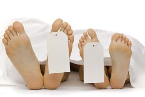 Mumbai: Two found dead with ten bottles of insecticide in Girgaon