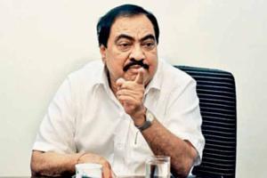 Bitter Eknath Khadse tears into Uike during question hour