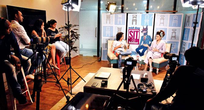Taapsee Pannu in conversation with Mayank Shekhar at the latest edition of Sit With Hitlist, before a live audience, at the mid-day office. Pics/Nimesh Dave