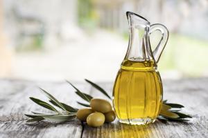 Stay gorgeous and fit with these five Olive oils