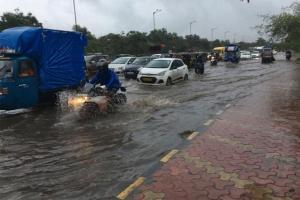 Mumbai rains: Heavy downpour leads to traffic diversions in city