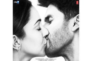 Kabir Singh poster: Shahid Kapoor and Kiara Advani are smitten by love
