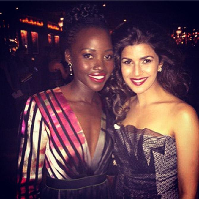 Nimrat is also a popular face in Hollywood. In 2014, the actress starred in the American TV series Homeland in a supporting role. Nimrat has also portrayed Rebecca Yedlin in the second season of the American television series Wayward Pines.
Pictured: Nimrat with Lupita Nyong'o at the 2015 Screen Actors Guild Awards held in Los Angeles.