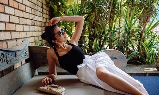 Prerna Goel, the well-known Mumbai society maven is a former model, entrepreneur and stylist. She is known for styling models and herself with brands like vintage Chanel, Maison Margiela, Gucci, Raw Mango, Anushka Khanna and Shift.