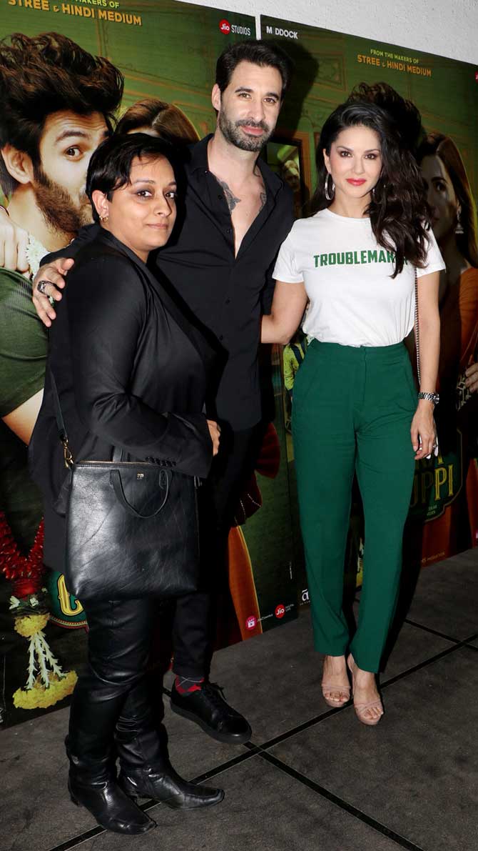 Sunny Leone and Daniel Weber were clicked at the same party held in Bandra, Mumbai. 