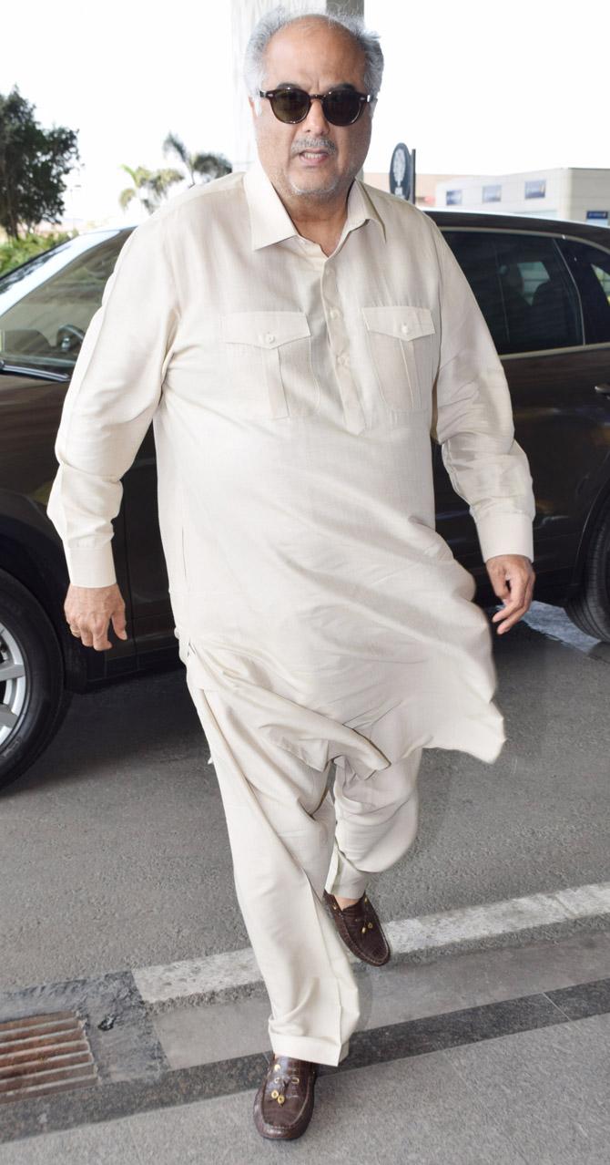 Bony Kapoor was seen in a traditional pathani outfit as the filmmaker was spotted at Mumbai Airport.