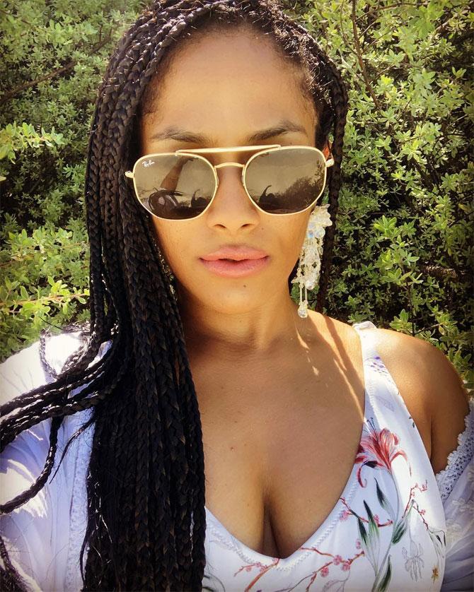 Renowned fashion designer Masaba Gupta is the daughter of former West Indies cricketer Sir Vivian Richards and Indian actress Neena Gupta. She was born in 1989. Masaba Gupta's parents never married. Her mother Neena Gupta defied so-called societal norms and raised her as a single-mother which came with financial and societal hardships. Masaba Gupta's father Viv Richards got in touch with her when she turned 20