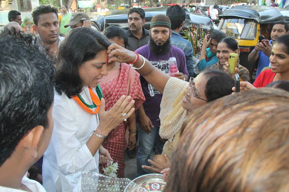 Priya Dutt is also an author and writer. In 2007, she co-authored a memoir titled 'Mr. and Mrs. Dutt: Memories of our Parents' with her sister Namrata Dutt.
In picture: Priya Dutt appeals greets the voters of her constituency of 2004.