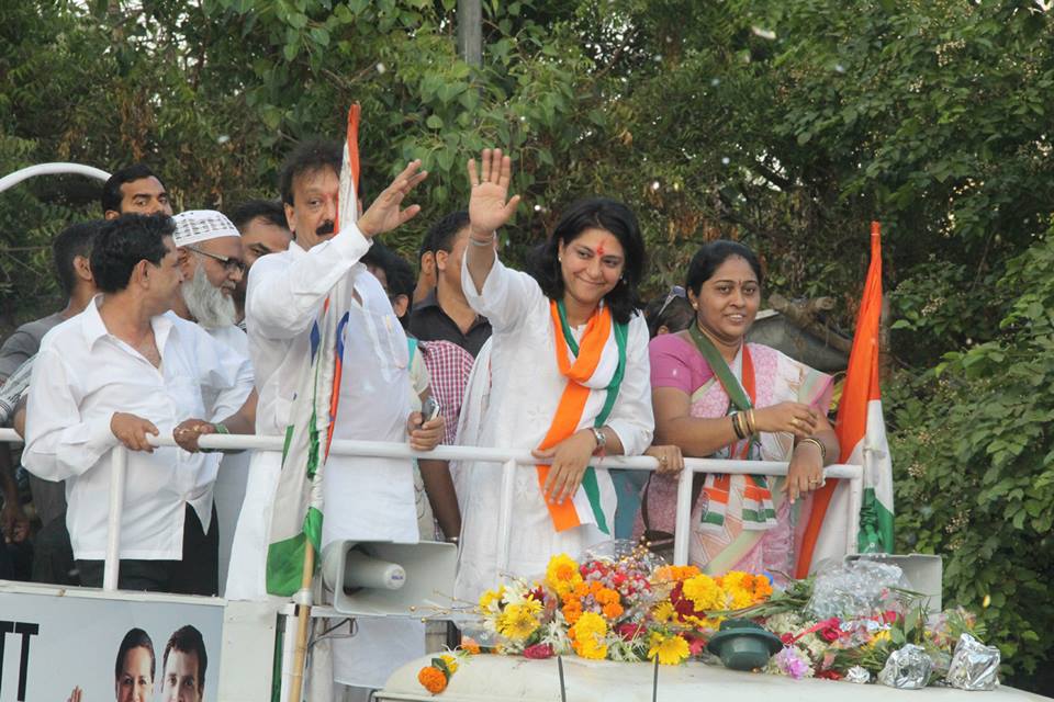 Following her father's footsteps, Priya Dutt took to active politics and joined Congress. In 2005, after the death of her father, sge contested from Mumbai North constituency seat and won the Lok Sabha seat by a thumping margin of 172,043 votes over a Shiv Sena candidate.