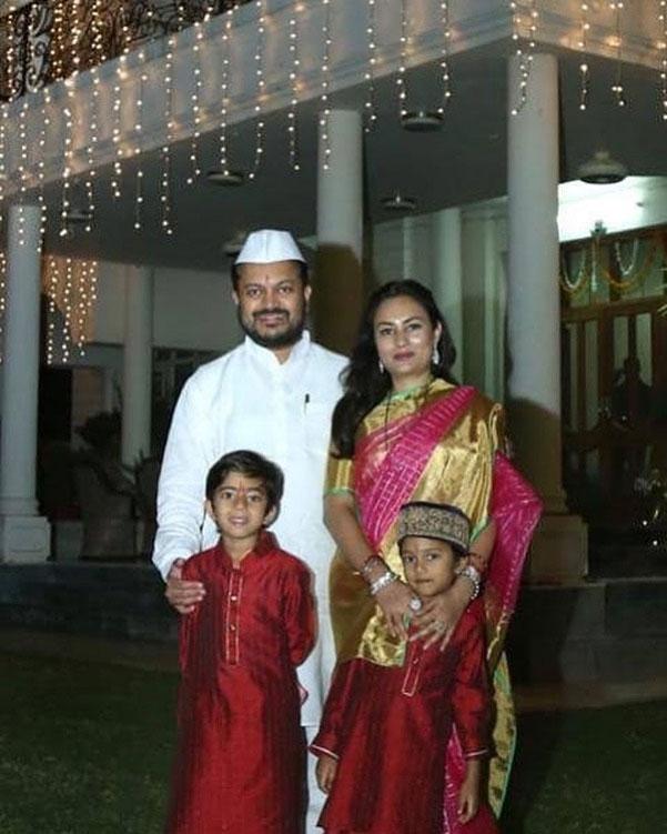 Under the guidance of father Vilasrao Deshmukh, Amit Deshmukh started his political career by working from the grassroots. He started his political career with the Maharashtra Youth Congress at age 21.
In picture: Amit Deshmukh with wife and sons