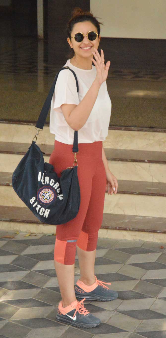Parineeti Chopra was also seen out and about in Juhu, Mumbai. 