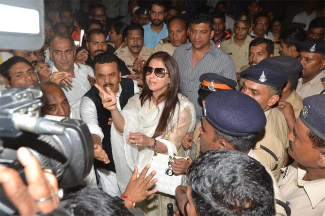 Veteran actor Urmila Matondkar recently made headlines with her move to join the Congress party to contest from Mumbai North constituency against BJP's Gopal Shetty