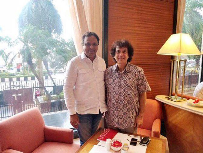 As the Vice President of Mumbai Cricket Association, Ashish Shelar took the initiative to get young cricketers employed with various corporates and even put in an effort to clear the MCA Kandivali project
In the picture, Ashish Shelar is seen posing alongside tabla master Zakir Hussain.