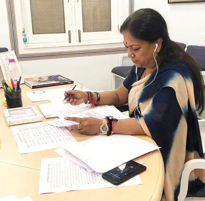 Raje went to become the External Affairs minister in the Vajpayee Government in 1998 and held on to the post till August 2001. She once again entered the Central government in 2003 and several important profiles came under her. Several important profiles like Small Scale Industries, Personnel Training, Pensions, Administrative Reforms, and Public Grievances, Department of Atomic Energy, and Department of Space. However, in the same year in December, she was once again elected to be the chief minister of Rajasthan, while being the State President of BJP.