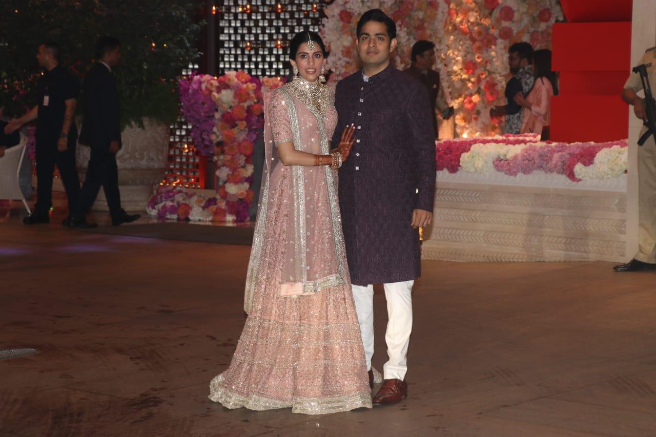On March 10, a 'mangal parv' ceremony is set to take place that will be followed by a party hosted by both, the Ambanis and the Mehtas. A formal wedding reception on March 11 is scheduled which is touted to be a night of celebrations. It will be held at the Jio World Centre. The celebration will be attended by everyone from business heavyweights to Bollywood stars and politicians