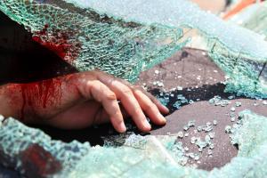 Four members of family killed as SUV rams into tree in Gujarat