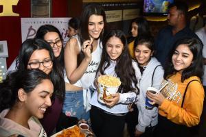 Kriti Sanon witnesses mass uproar as she sets out for a theater visit