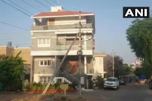I-T officials raid Karnataka minister Puttaraju's residence