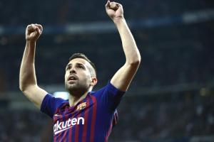 Barcelona extend Jordi Alba deal