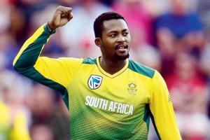 Pacer Andile Phehlukwayo bags 4 wickets; powers South Africa win