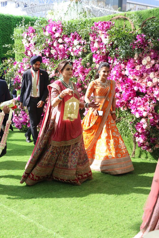 Radhika Lehenga