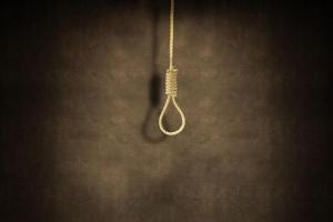 Mumbai: Man hangs self after wife commits suicide in Sion