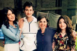 Farhan Akhtar, Priyanka Chopra wrap up The Sky Is Pink shoot