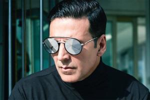 Akshay Kumar urges youth to watch Kesari