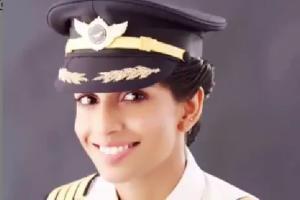World's youngest female pilot to fly Boeing 777 now LinkedIn Influencer