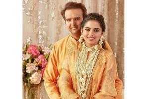 Isha Ambani stuns in white lehenga for Akash-Shloka's Mehendi