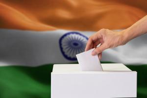 EC to announce Lok Sabha poll schedule at 5 pm on Sunday
