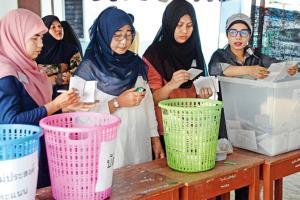 Thai junta takes unexpected lead in polls