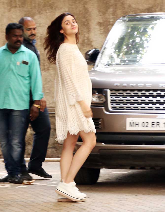 Alia bhatt 2025 summer dress