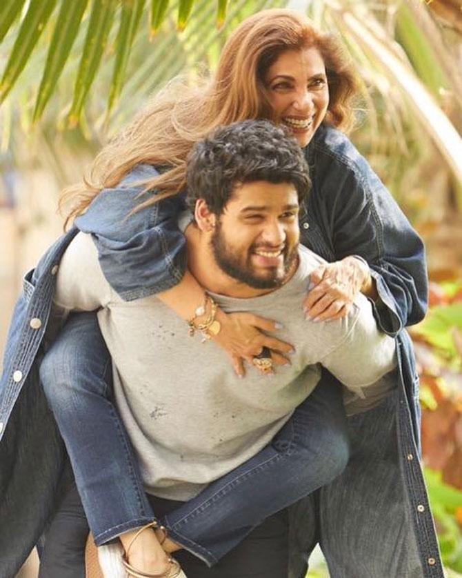 Having harboured acting ambitions since his childhood, Karan Kapadia says that both Akshay Kumar and his aunt Dimple Kapadia were surprised when he, only 14 then, told them about his aspirations.