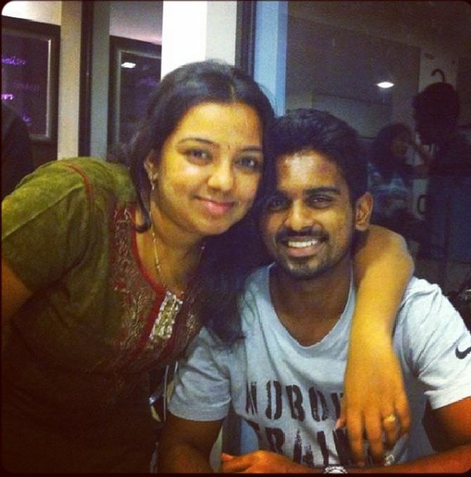 Murugan Ashwin is a spin bowler who bowls right-armed leg-breaks.
Murugan Ashwin posted this picture with Aishwarya Subramanian years ago (in 2014) and captioned it as, 