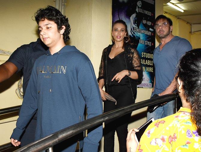 Sohail Khan with son Nirvaan and Iulia Vantur also came in for the special screening of Student Of The Year 2 in Juhu.
