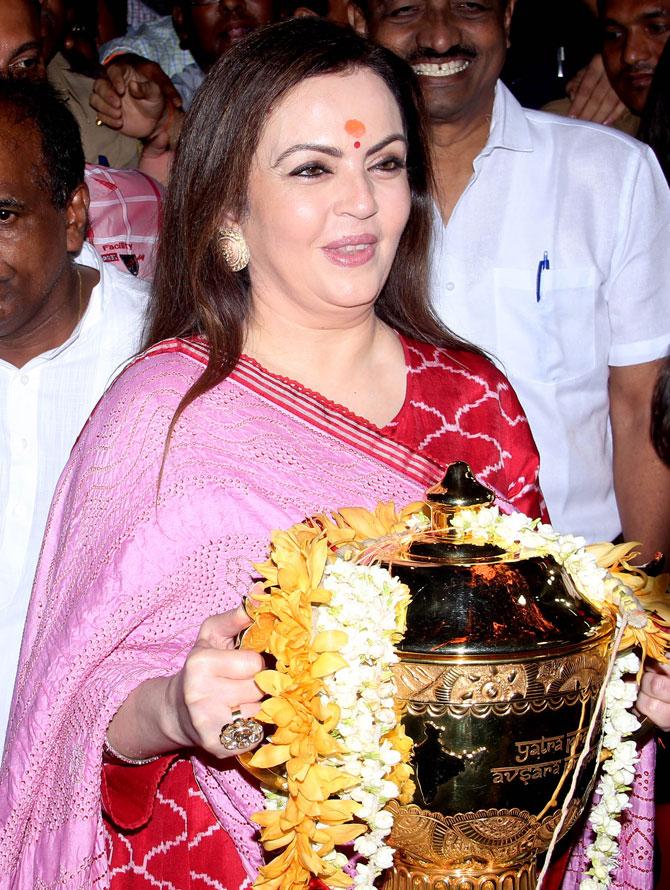 Mumbai Indians (MI) owner Nita Ambani is known to treat her players as part of the Ambani family and after a tense battle of over 52 days, the Indian Premier League (IPL) was finally won by the Mumbai outfit at the Rajiv Gandhi International Stadium
