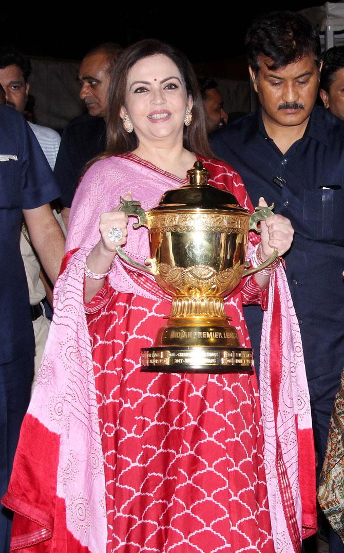 Mumbai Indians (MI) owner Nita Ambani carried the Indian Premier League (IPL) 2019 winner trophy to the famed Siddhivinayak Temple at Prabhadevi in Mumbai. MI registered a scintillating one-run win over Chennai Super Kings on May 12, 2019, when Lasith Malinga delivered the killer blow in a rip-roaring final at Hyderabad