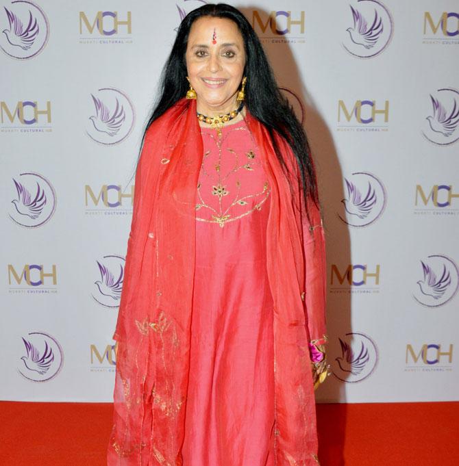Singer Ila Arun attended the inauguration of Mukkti Cultural Hub by filmmaker Smita Thackeray in Model Town, Andheri, Mumbai