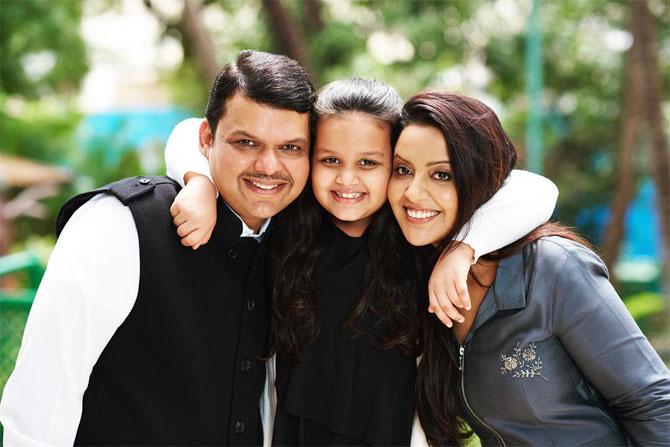 Maharashtra Chief Minister Devendra Fadnavis' wife Amruta Fadnavis is a talented individual. She is a professional banker and a trained singer. Amruta Fadnavis is the first lady of Maharashtra and also an adorable mother to daughter Divija Fadnavis